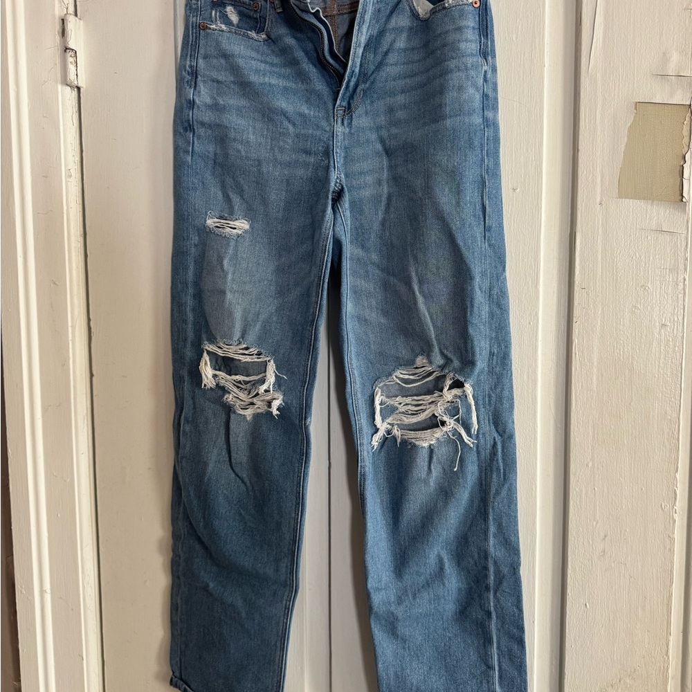 American Eagle Women's Baggy Ripped Blue Jeans